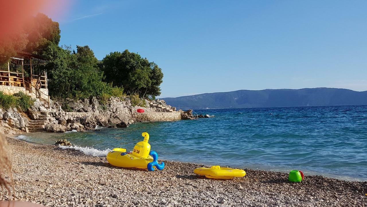 Apartmani Vesna Pinezići エクステリア 写真