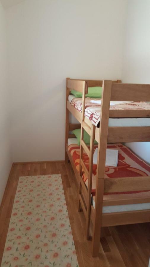 Apartmani Vesna Pinezići エクステリア 写真